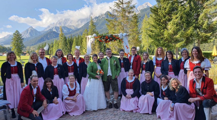 Herzlichen Glückwunsch zur Hochzeit, Mercedes und Alexander!